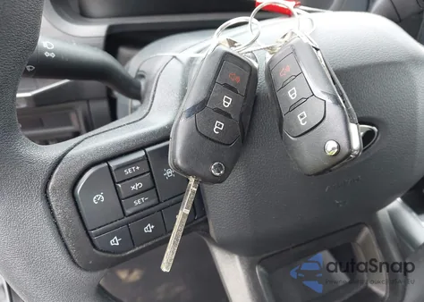 2025 Ford F-150 Stx z USA, uszkodzony, nr VIN 1FTEW2LP5SKE08445